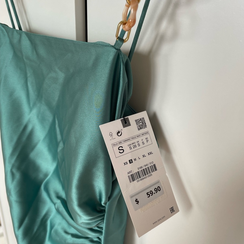 Brand new Zara dress - Picture 4 of 4